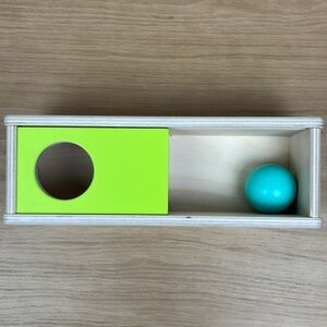 LOVEVERY Sliding Top Box